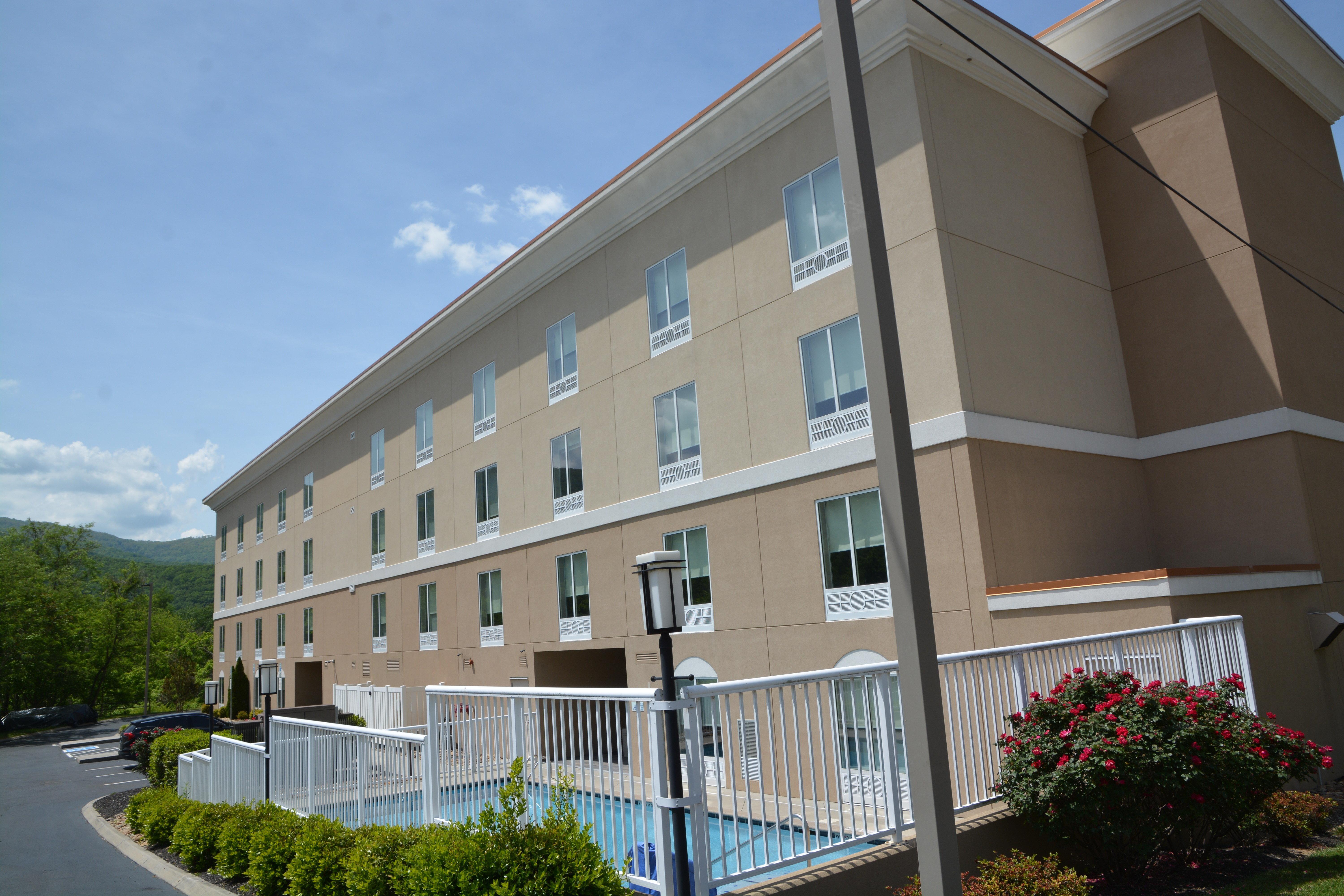 Holiday Inn Express & Suites Caryville By Ihg Eksteriør bilde