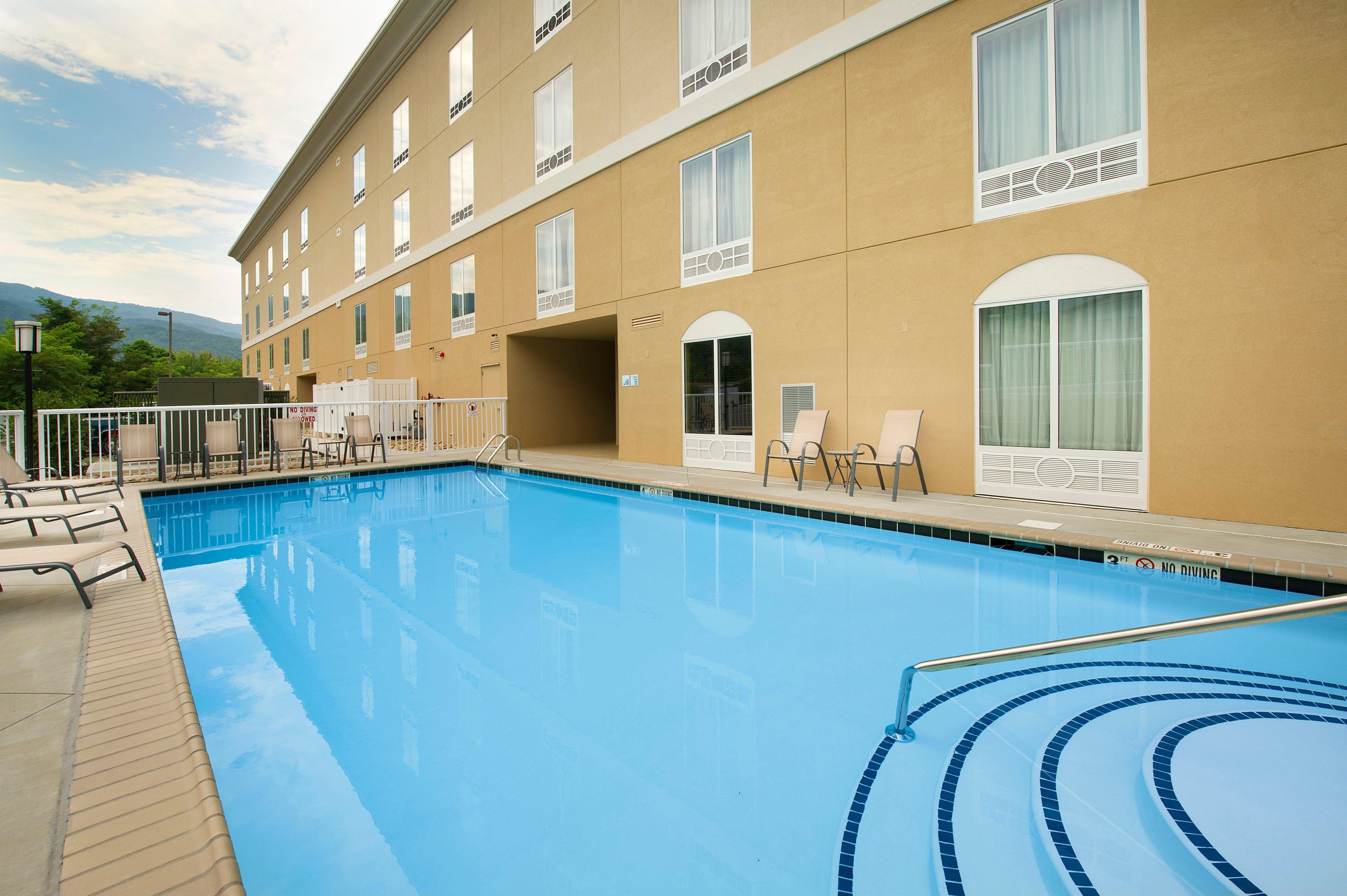 Holiday Inn Express & Suites Caryville By Ihg Eksteriør bilde