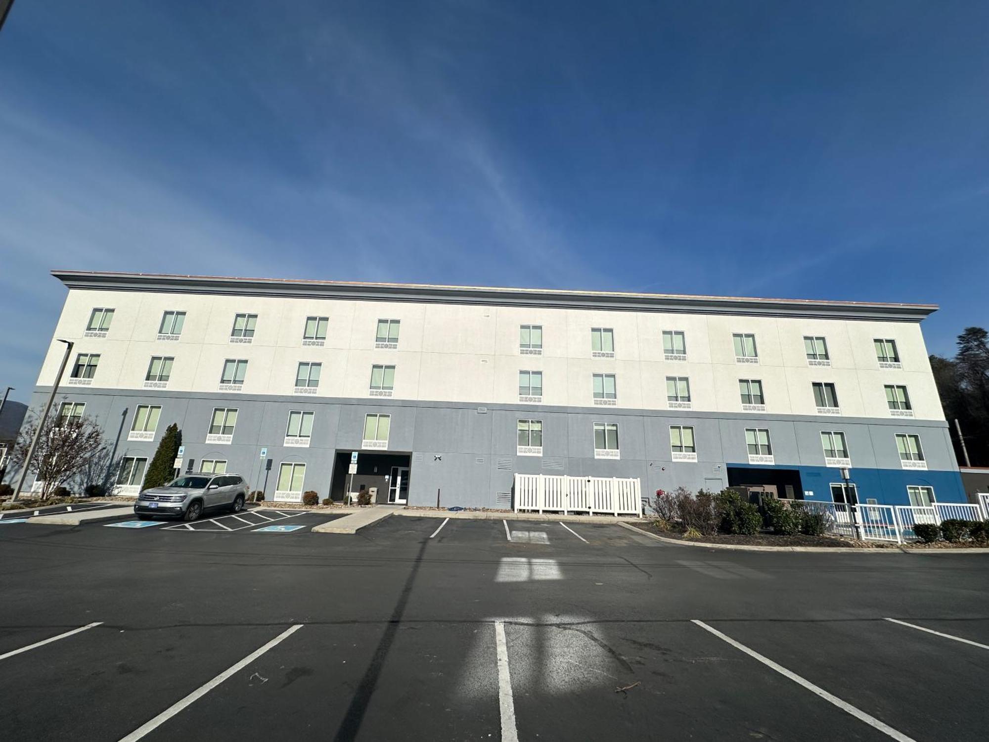 Holiday Inn Express & Suites Caryville By Ihg Eksteriør bilde