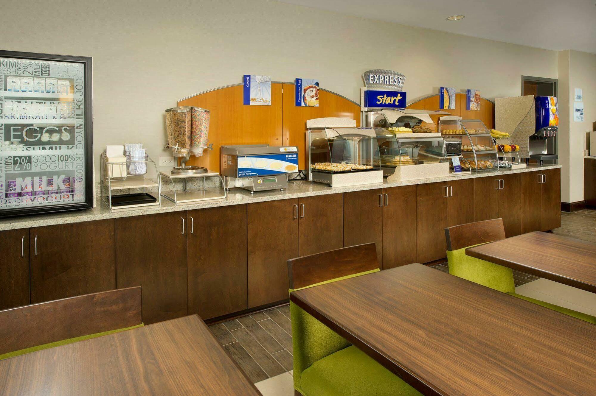 Holiday Inn Express & Suites Caryville By Ihg Eksteriør bilde